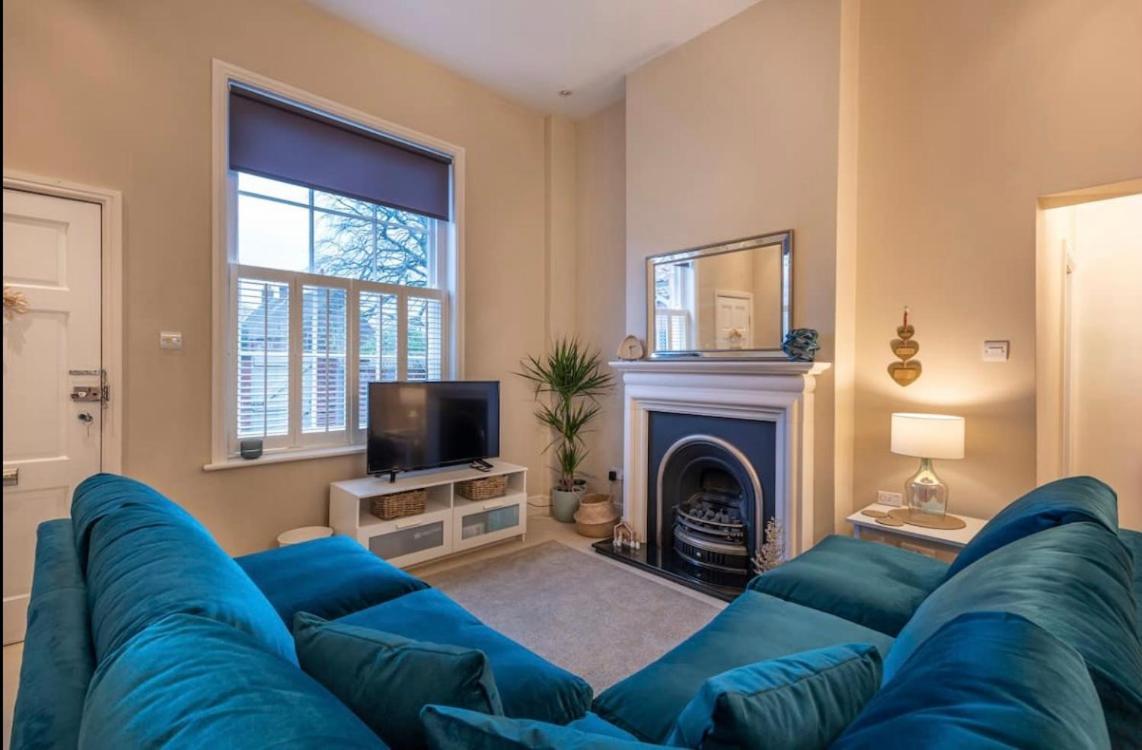 Choristers Mews: Luxury Cottage A Stones Throw From The Cathedral! Lincoln Exterior foto