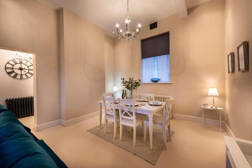 Choristers Mews: Luxury Cottage A Stones Throw From The Cathedral! Lincoln Exterior foto